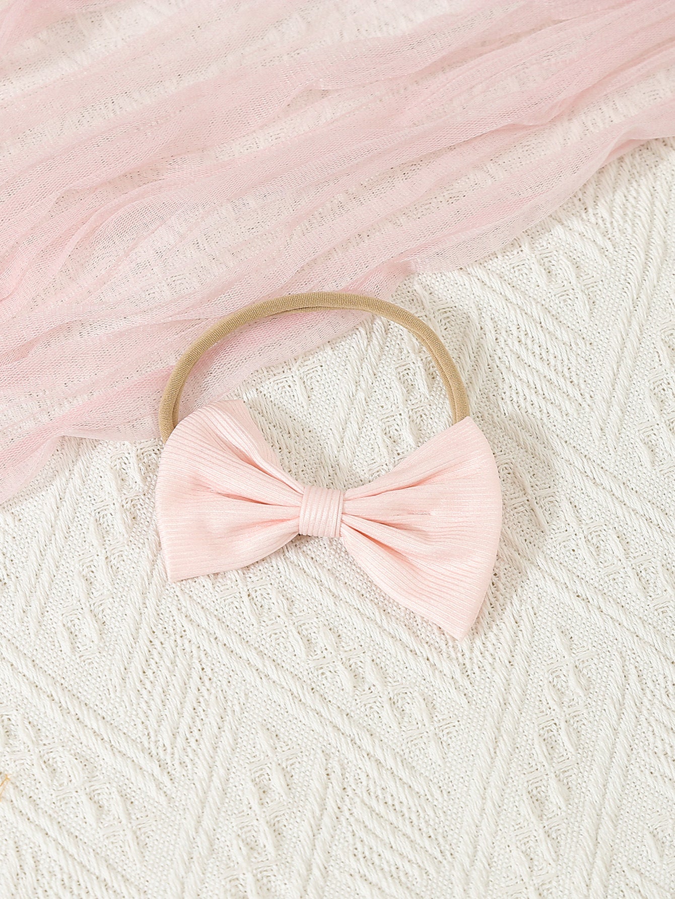 Pink bow headband from Côte & Crown infant printed 3 piece outfit for baby girls